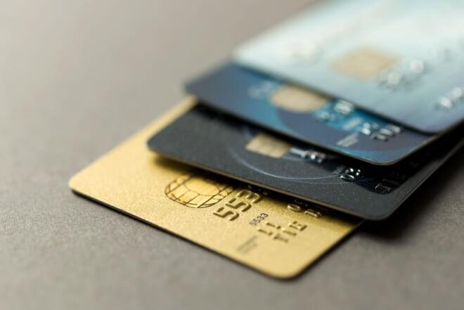 Le choix des cartes de crédit qui s'agrandit au bénéfice des clients